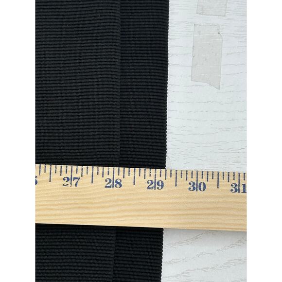 Varley Black Sweatshirt with Gold Zipper Accents Ribbed Fabric Crew Neck Size S - Picture 10 of 10